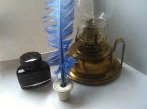 quill ink lamp1